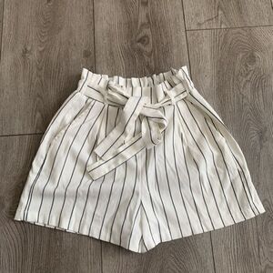 Bershka womans used shorts in good condition